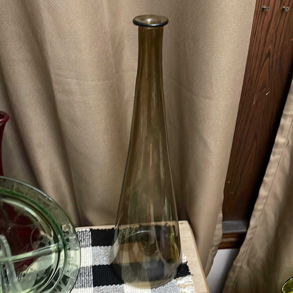 COPY - Smoky Gray 19” Genie Bottle